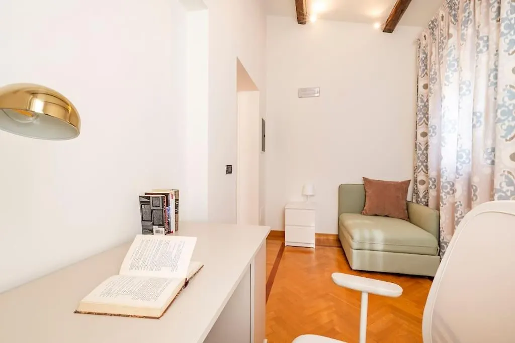 Enjoy Home - Villa Appiani, Prato Della Valle Padova Apartment